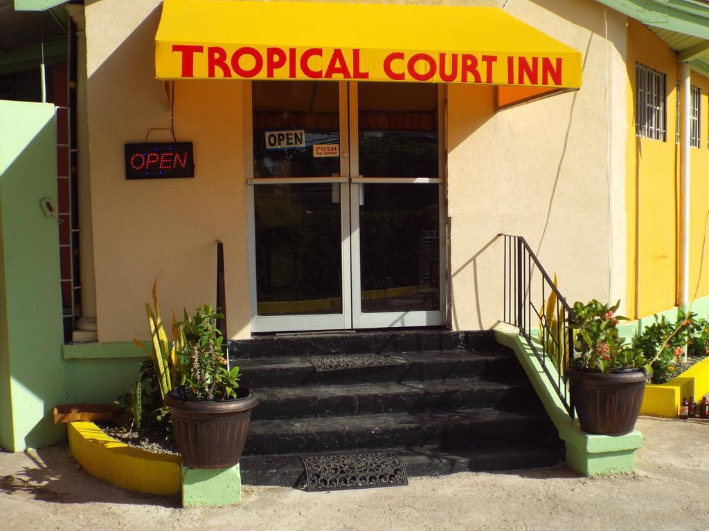 Tropical Court Inn New Kingston Exteriér fotografie