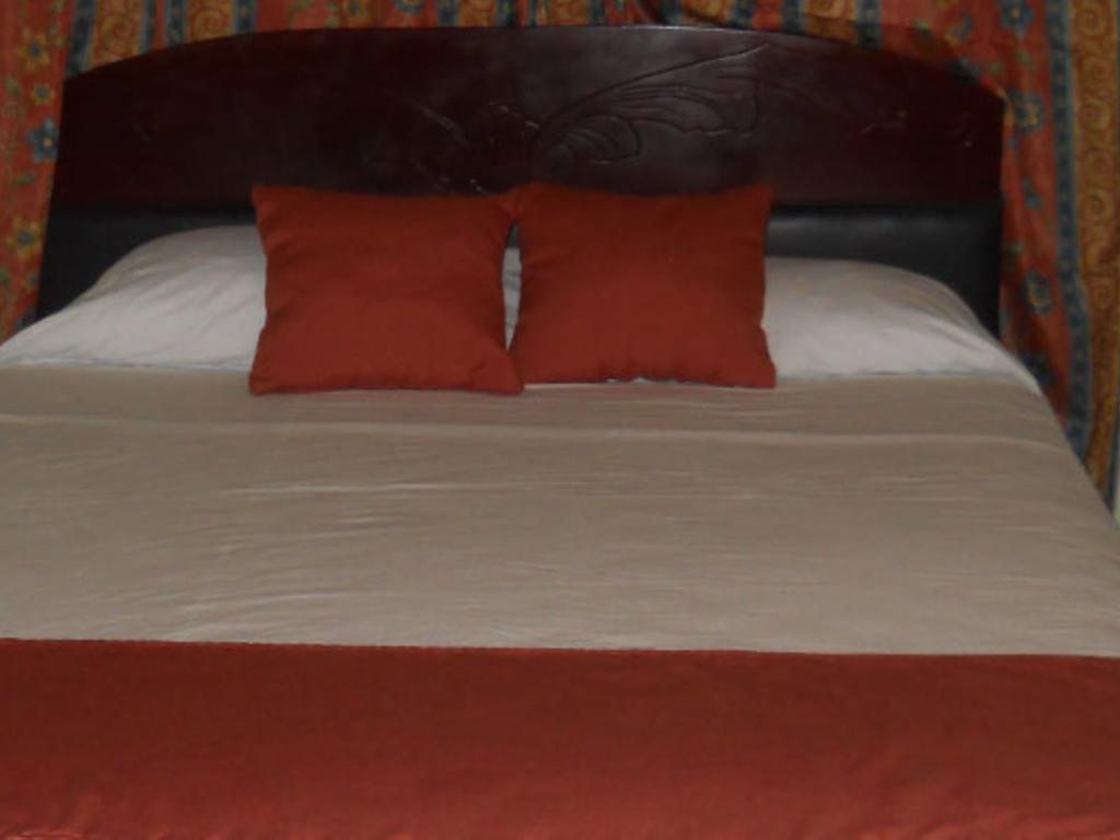 Tropical Court Inn New Kingston Pokoj fotografie